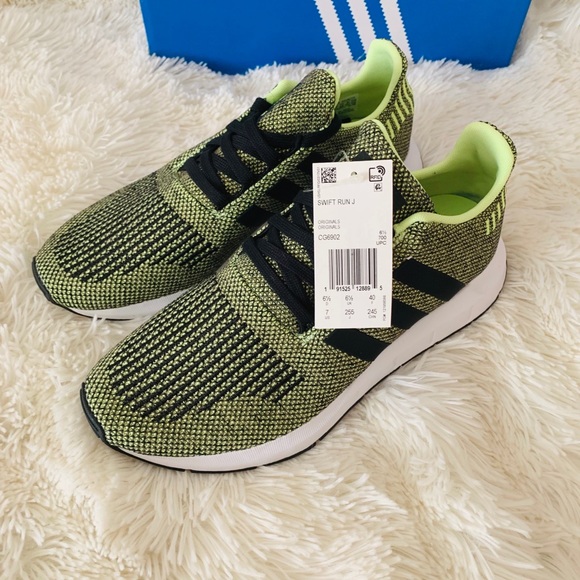 Adidas Swift Run - Picture 4 of 7